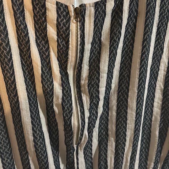 🚨SOLD🚨 - Picture 5 of 6